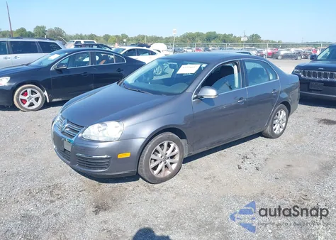 2010 Volkswagen Jetta Se from USA, damaged, VIN 3VWRX7AJXAM034848